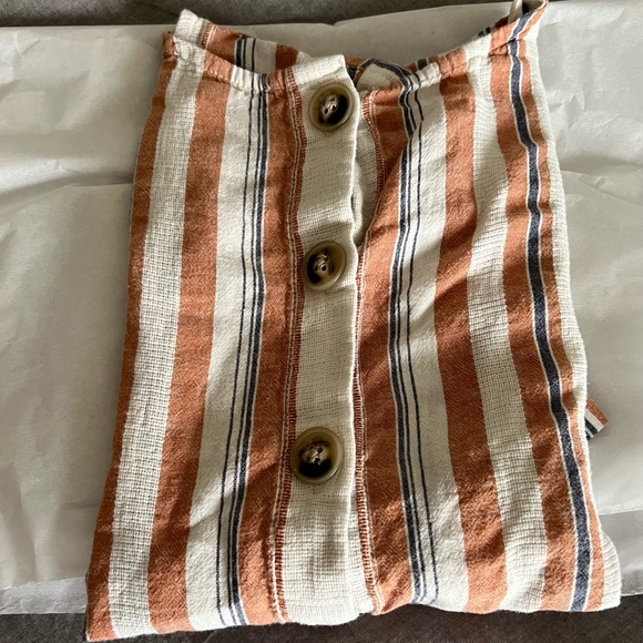 Madewell short sleeve top, size small EUC - Picture 6 of 6